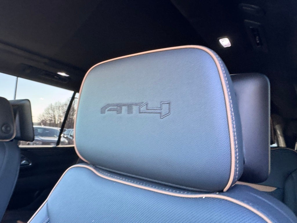 2024 GMC Yukon AT4