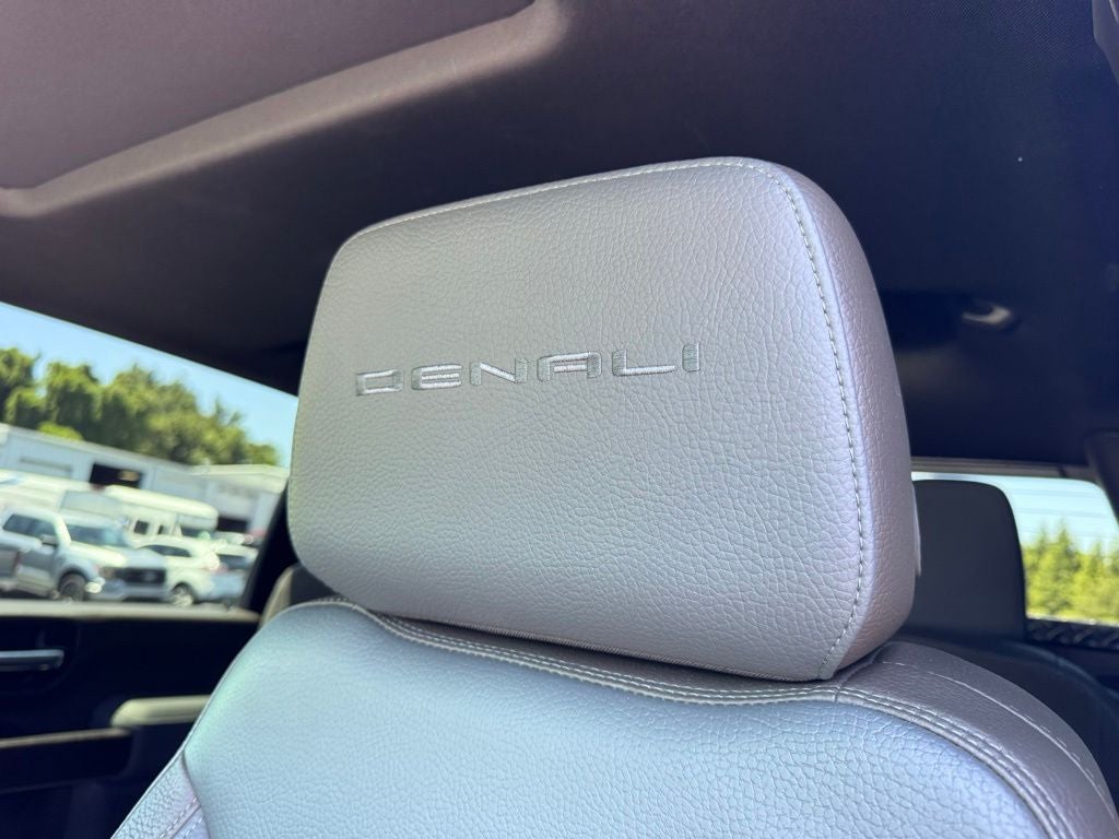 2020 GMC Sierra 2500HD Denali