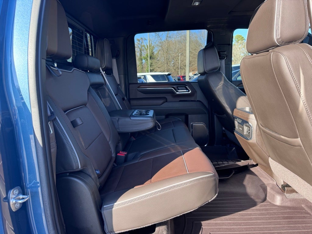 2024 GMC Sierra 2500HD Denali