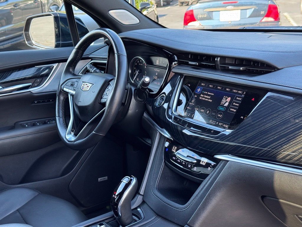 2024 Cadillac XT6 Premium Luxury