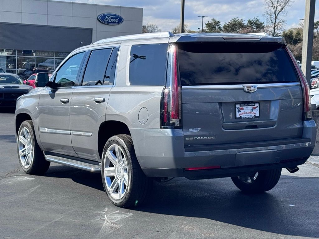 2019 Cadillac Escalade Luxury