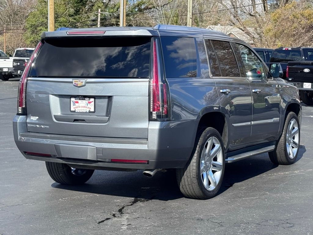 2019 Cadillac Escalade Luxury