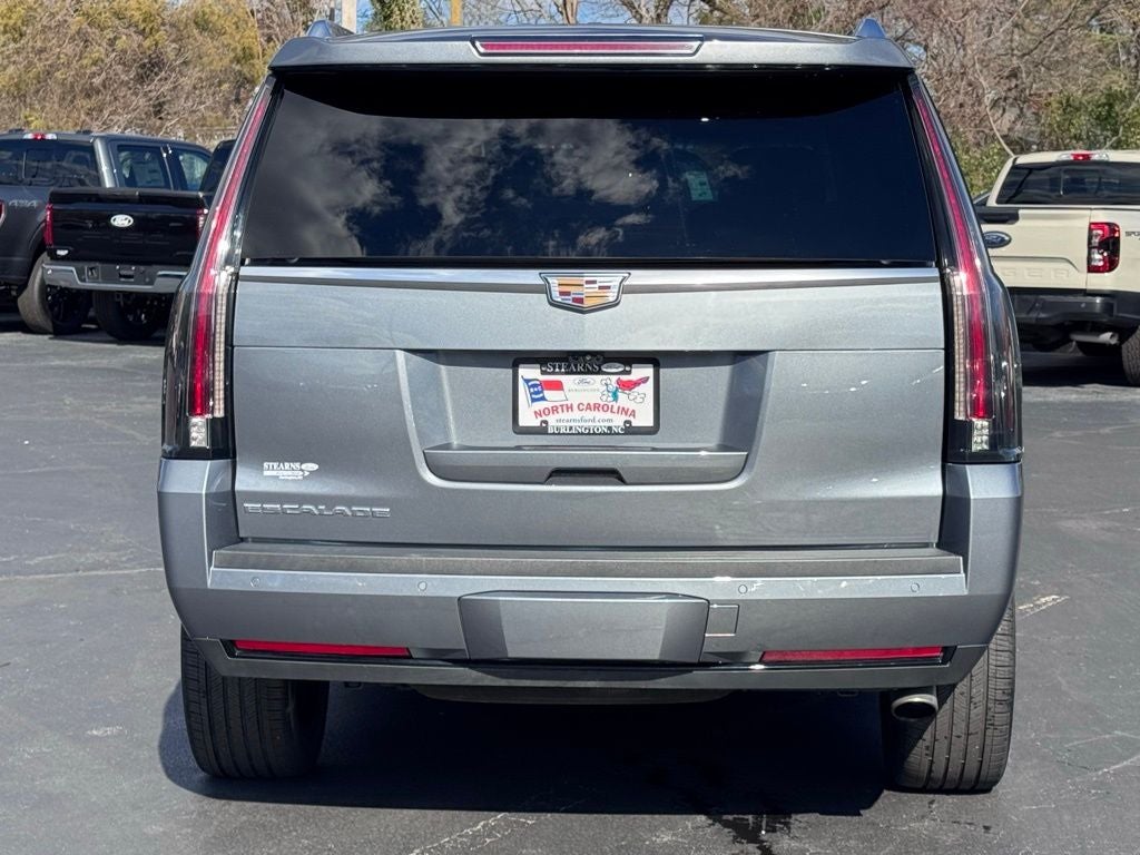 2019 Cadillac Escalade Luxury
