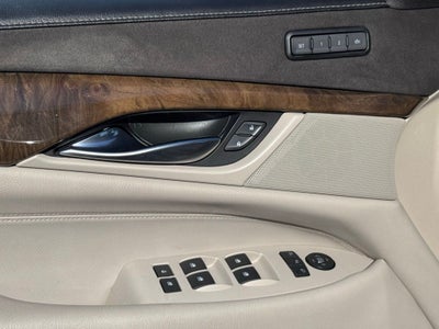 2019 Cadillac Escalade Luxury