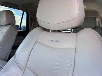 2019 Cadillac Escalade Luxury