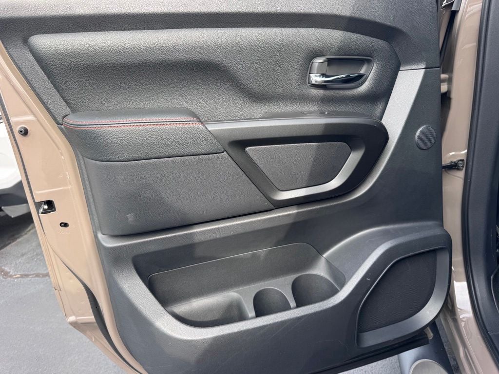 2022 Nissan Titan PRO-4X