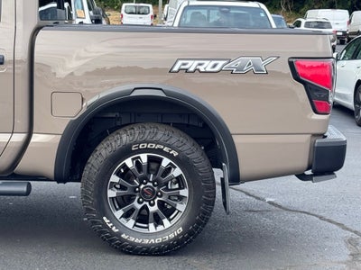 2022 Nissan Titan PRO-4X