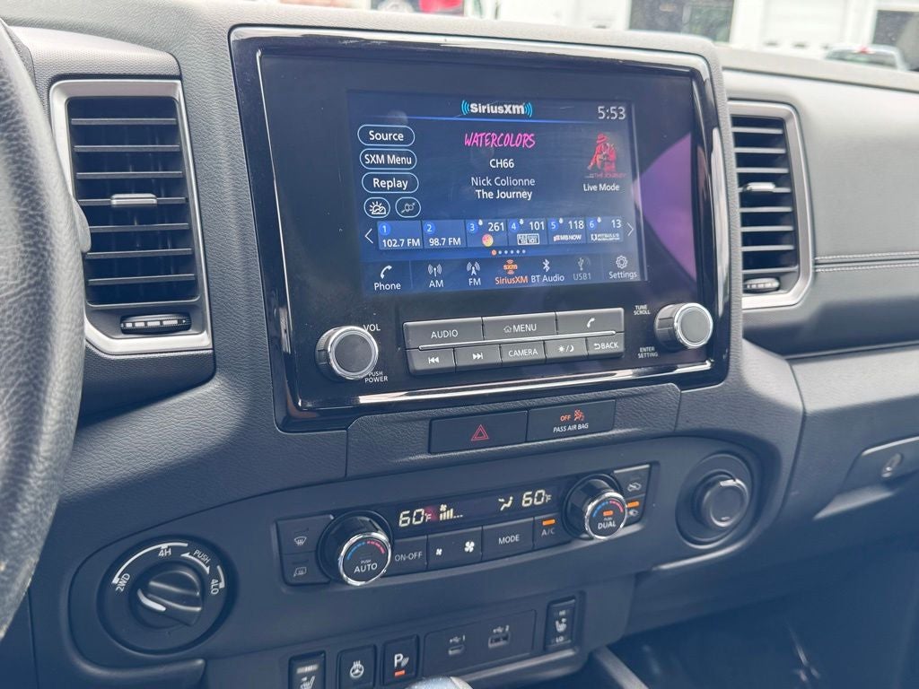 2022 Nissan Frontier SV
