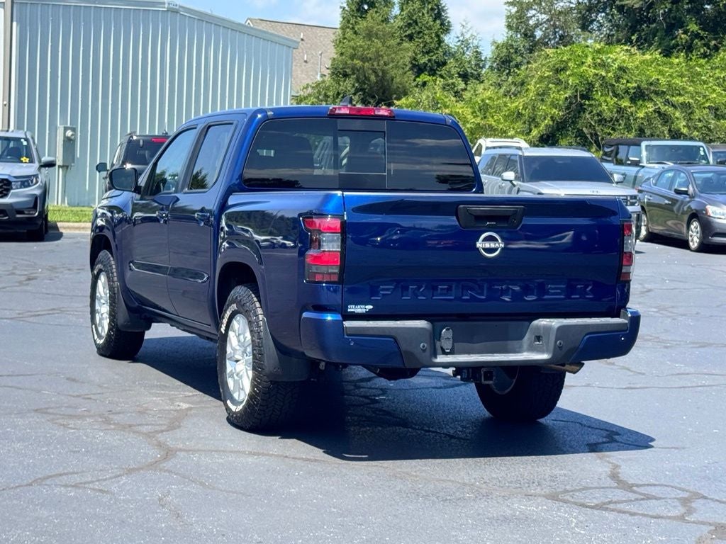 2023 Nissan Frontier SV