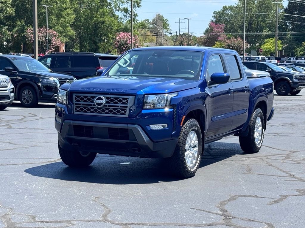2023 Nissan Frontier SV