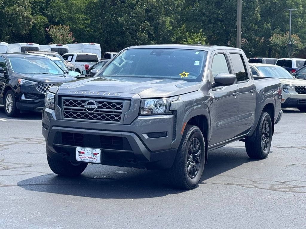 2023 Nissan Frontier SV