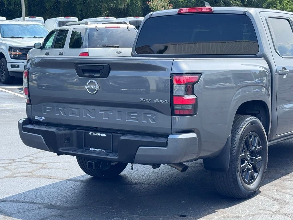 2023 Nissan Frontier SV