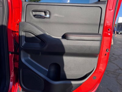 2025 Nissan Frontier PRO-4X