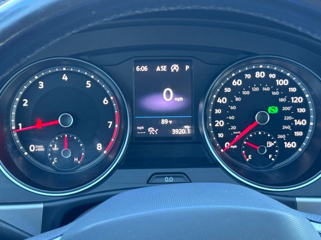 2021 Volkswagen Atlas 3.6L V6 SE w/Technology R-Line
