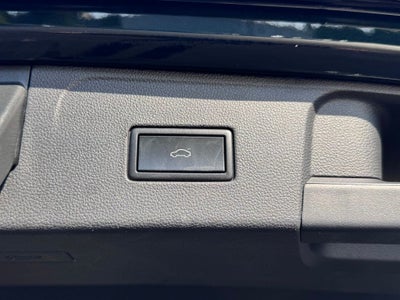 2021 Volkswagen Atlas 3.6L V6 SE w/Technology R-Line