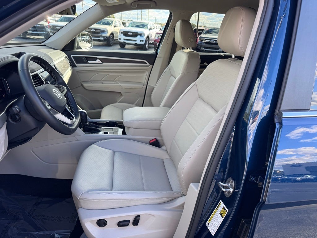 2023 Volkswagen Atlas 3.6L V6 SE w/Technology