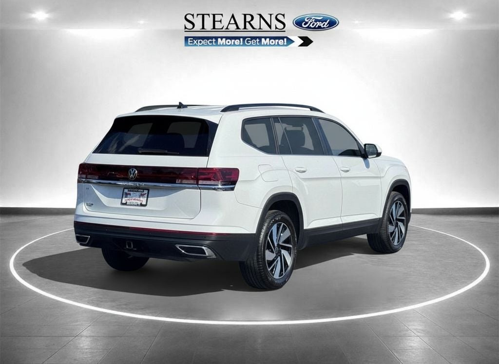 2025 Volkswagen Atlas 2.0T SE w/Technology