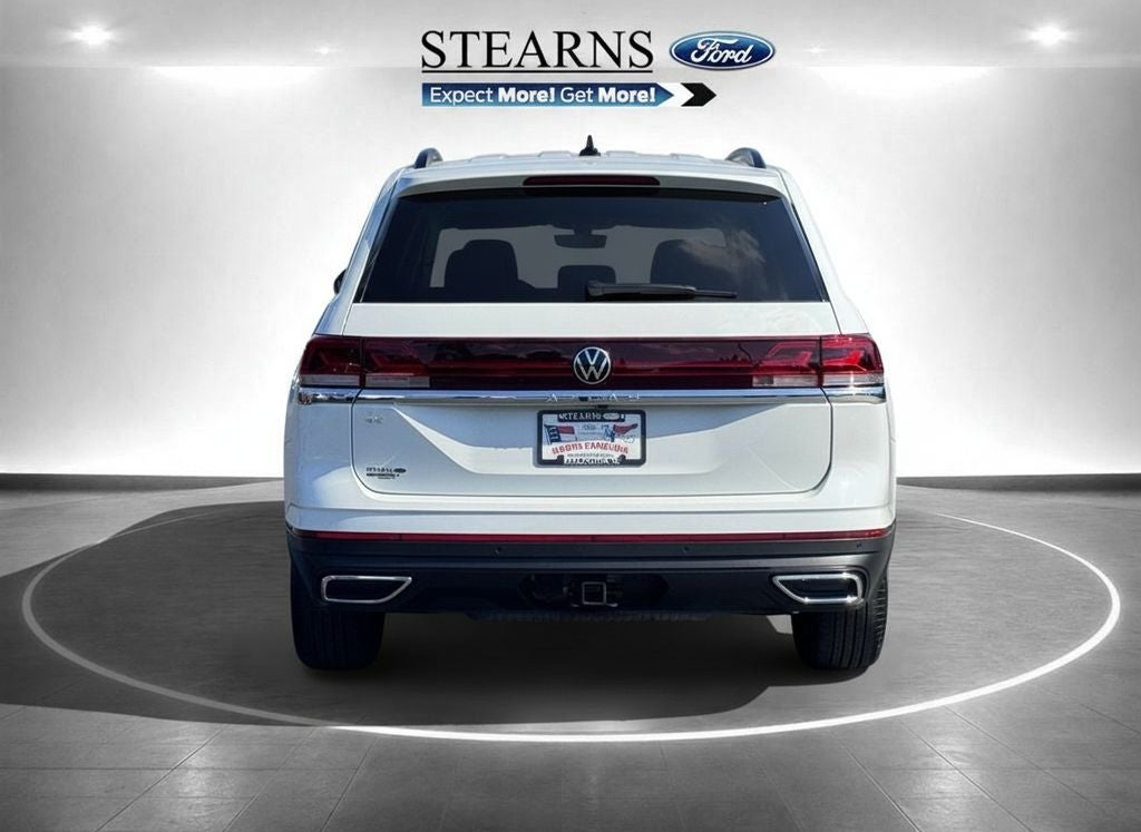 2025 Volkswagen Atlas 2.0T SE w/Technology