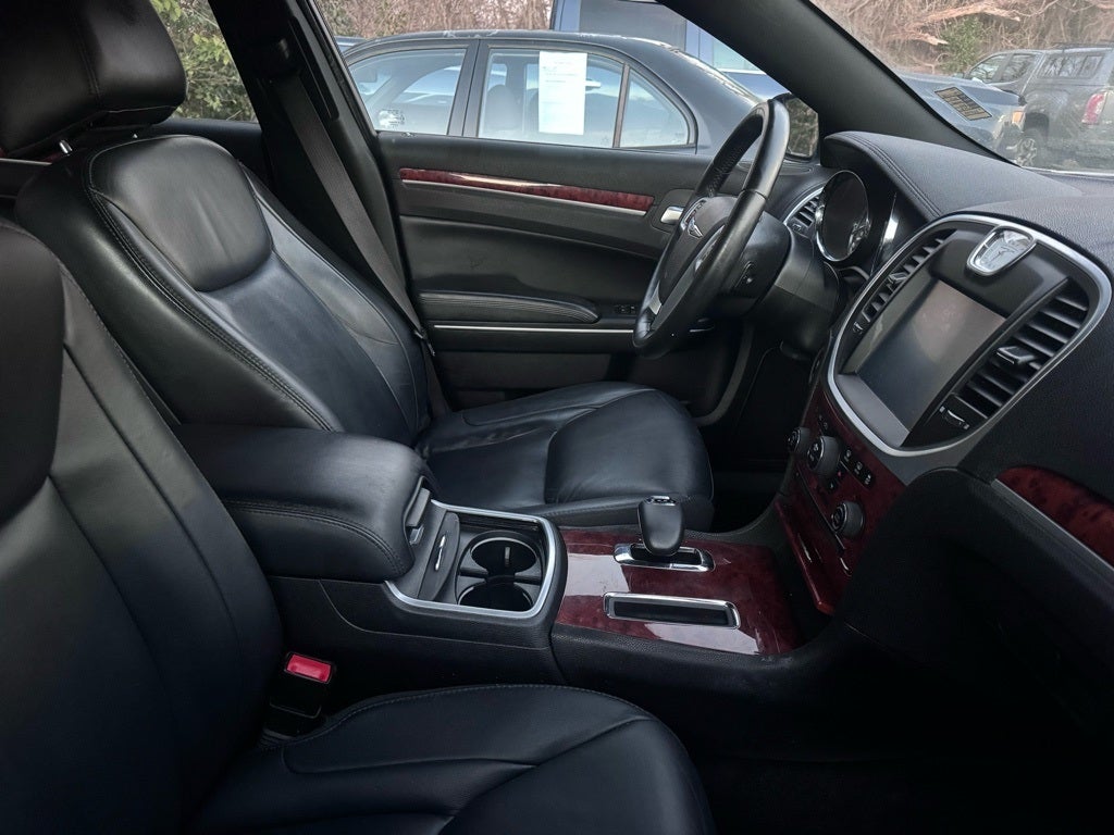 2014 Chrysler 300 Base
