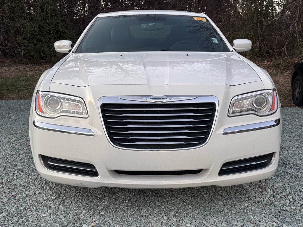2014 Chrysler 300 Base