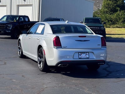 2023 Chrysler 300 Touring