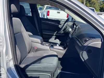 2023 Chrysler 300 Touring