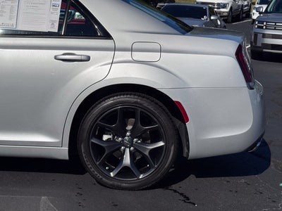 2023 Chrysler 300 Touring