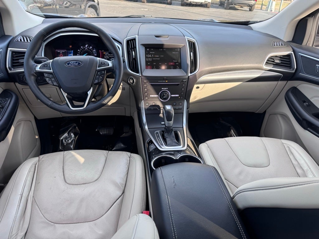 2016 Ford Edge Titanium