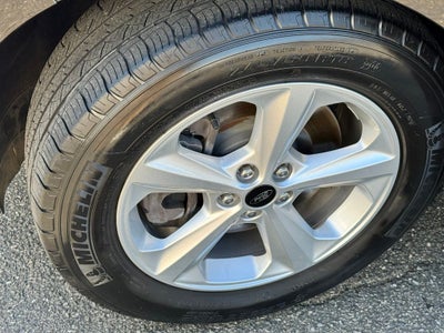 2024 Ford Edge SE