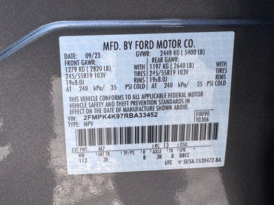 2024 Ford Edge Titanium