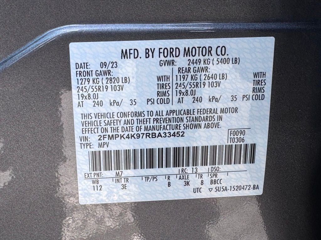 2024 Ford Edge Titanium