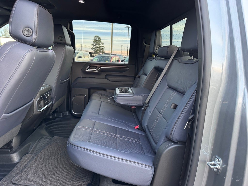 2024 Chevrolet Silverado 3500HD High Country