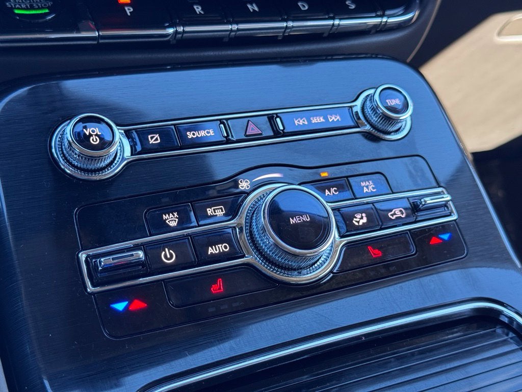 2022 Lincoln Nautilus Standard