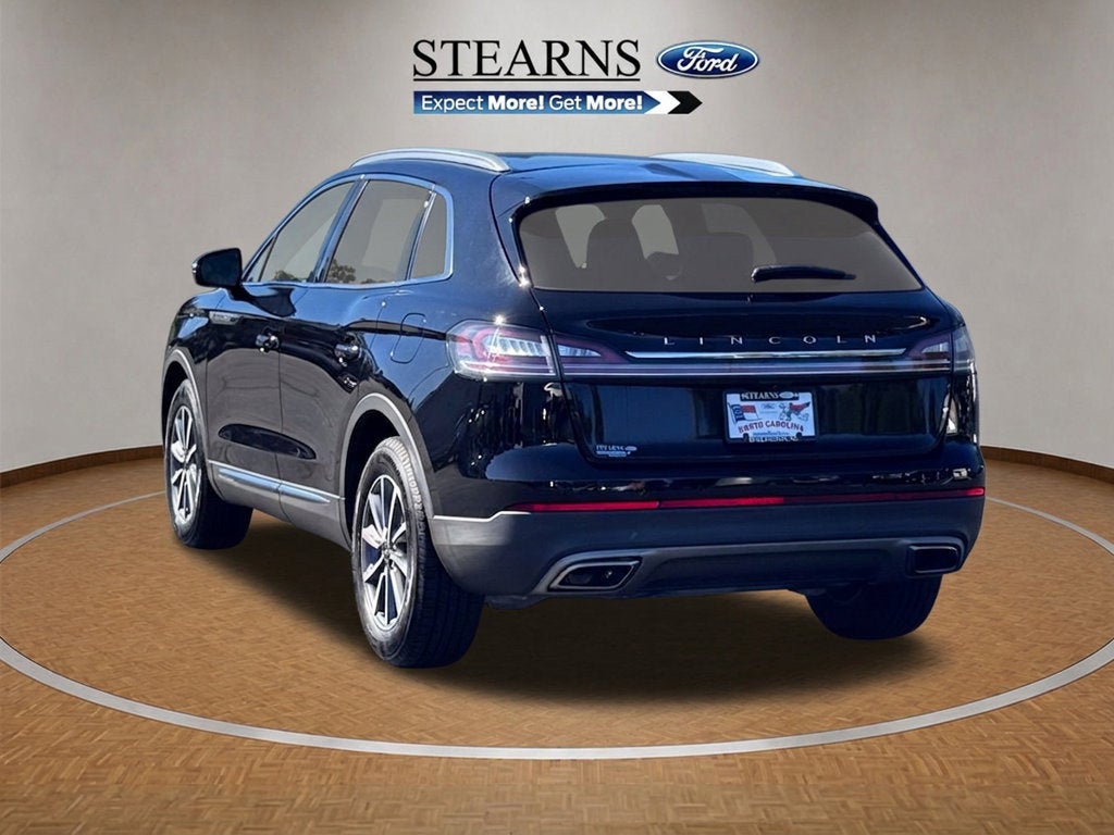 2022 Lincoln Nautilus Standard