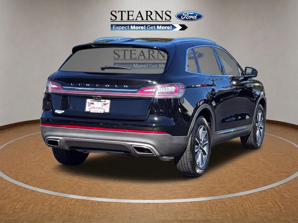 2022 Lincoln Nautilus Standard