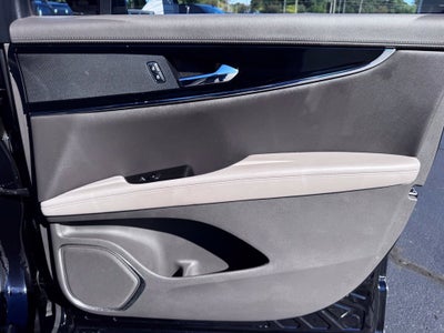 2022 Lincoln Nautilus Standard