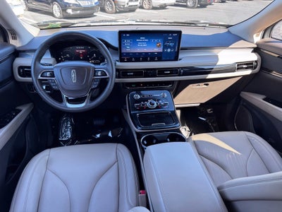 2022 Lincoln Nautilus Standard