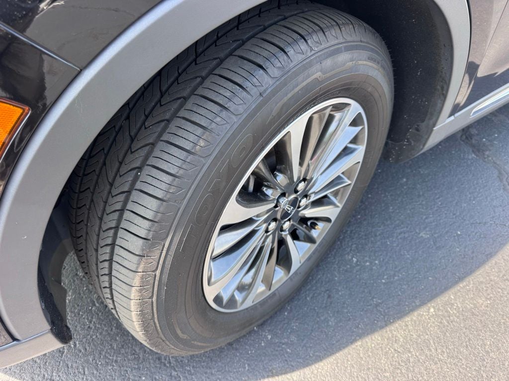 2021 Lincoln Nautilus Standard