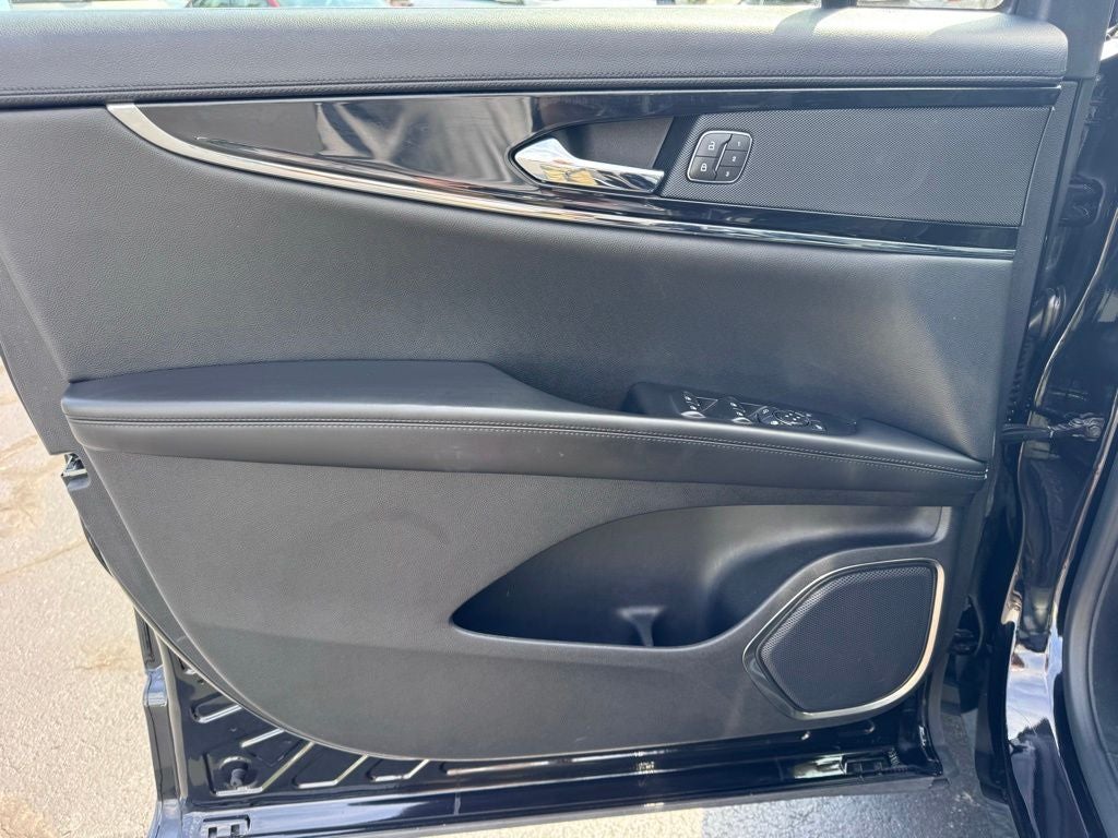 2021 Lincoln Nautilus Standard