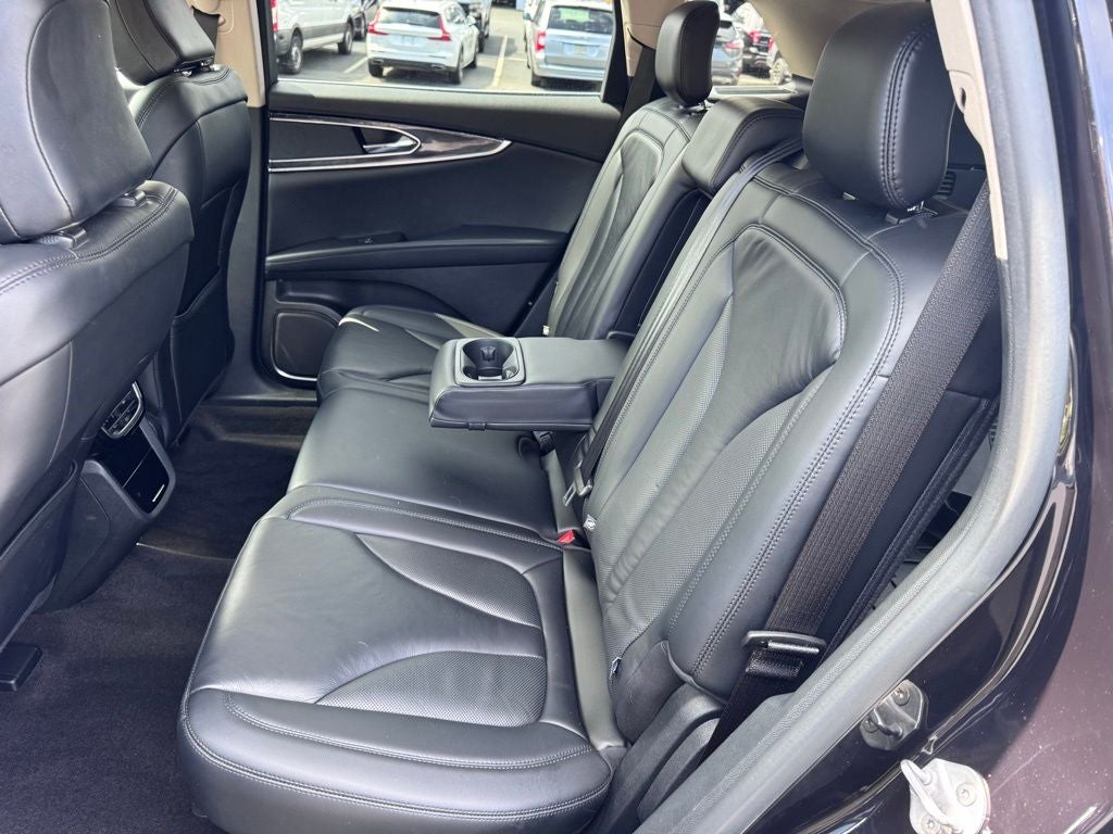2021 Lincoln Nautilus Standard