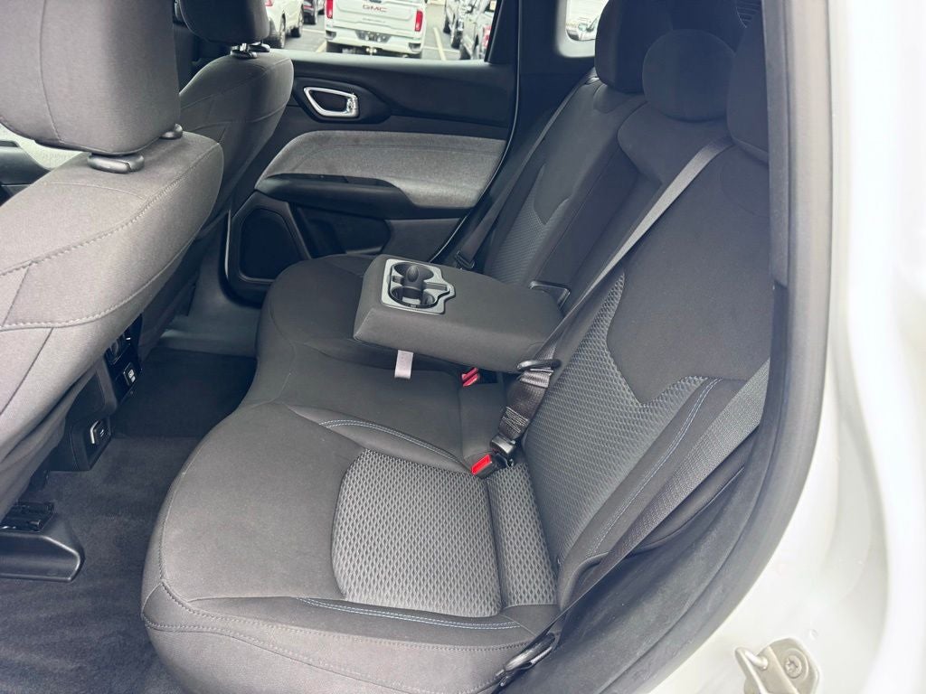 2023 Jeep Compass Sport