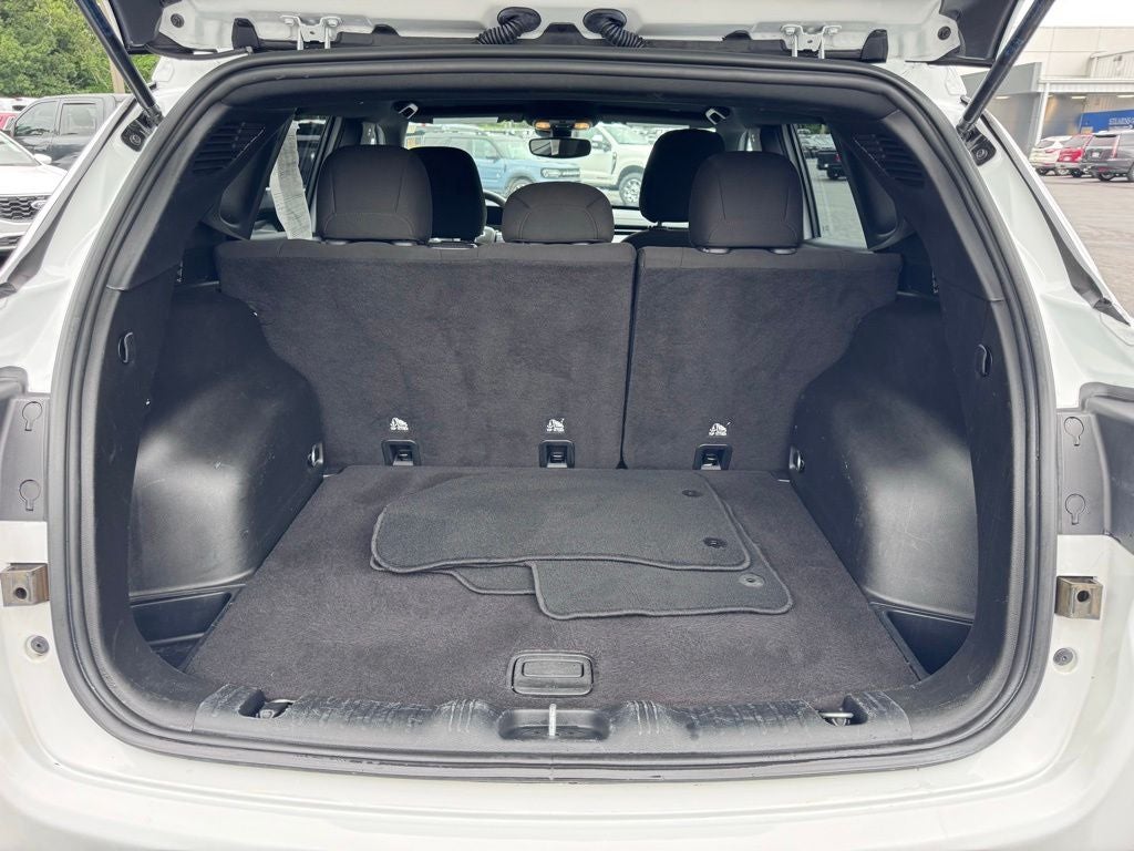 2023 Jeep Compass Sport