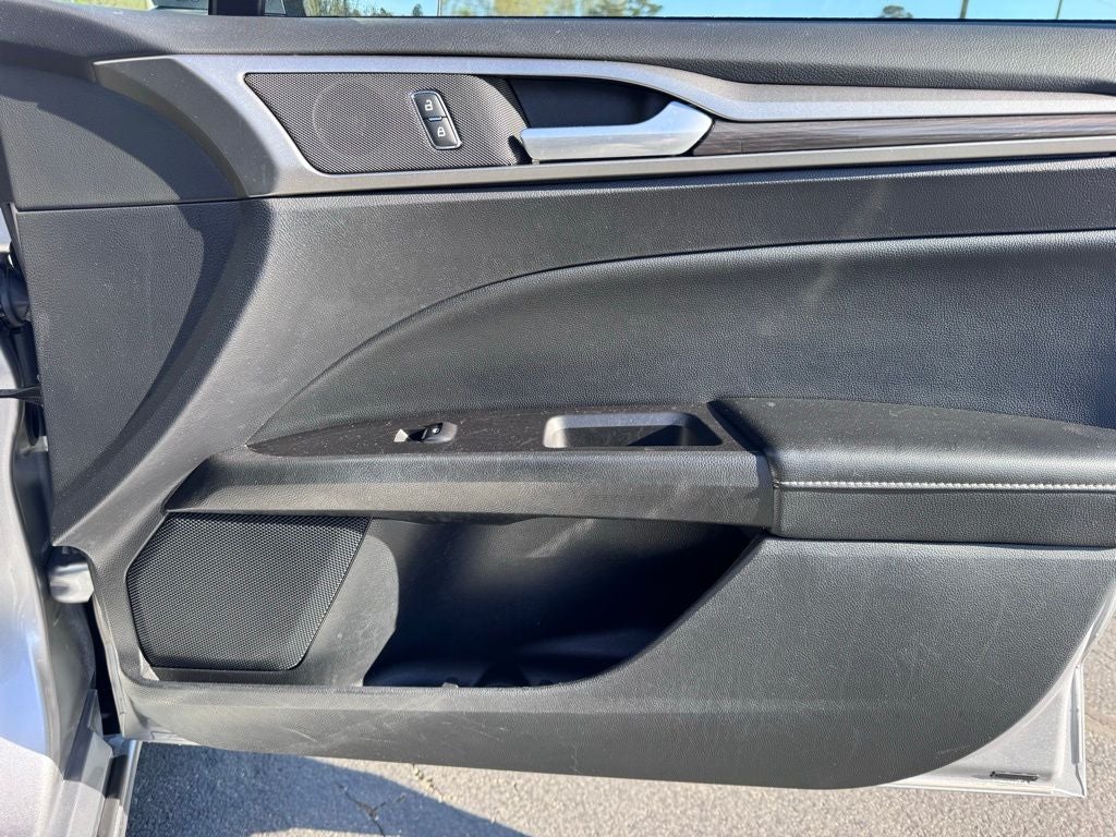 2020 Ford Fusion SEL