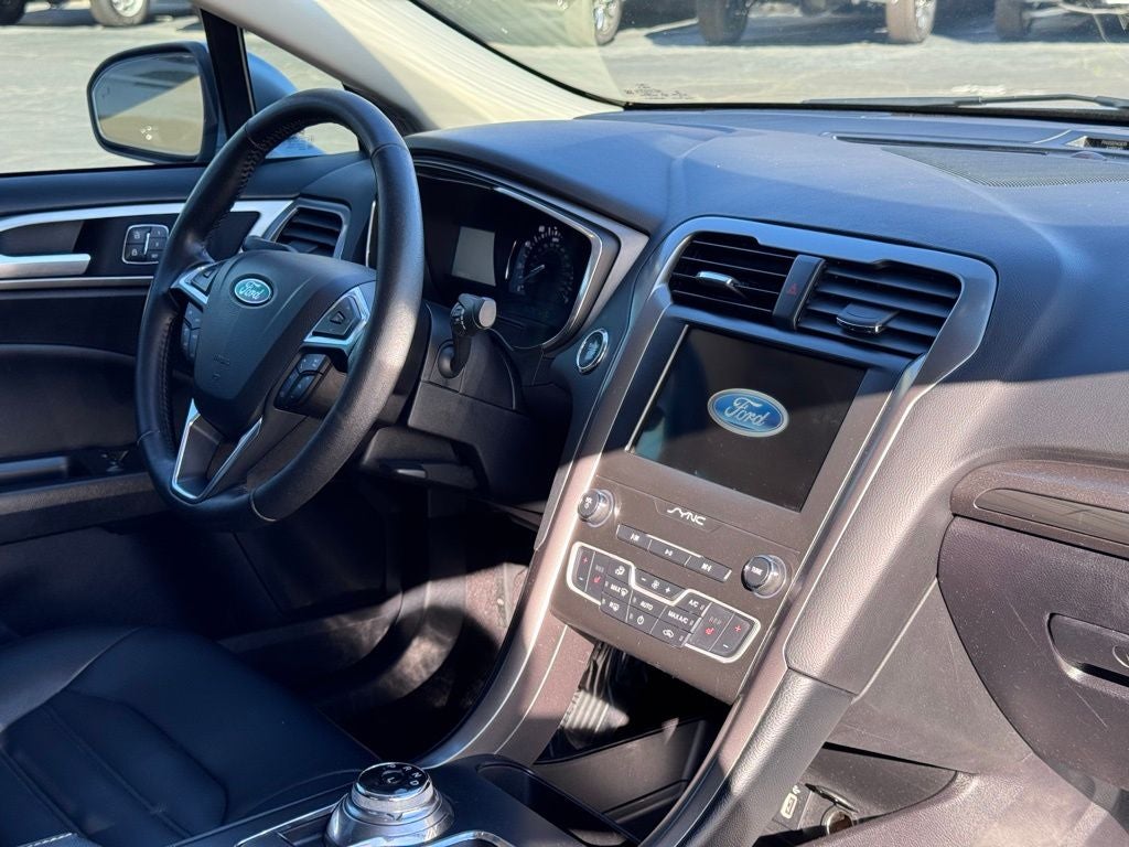 2020 Ford Fusion SEL
