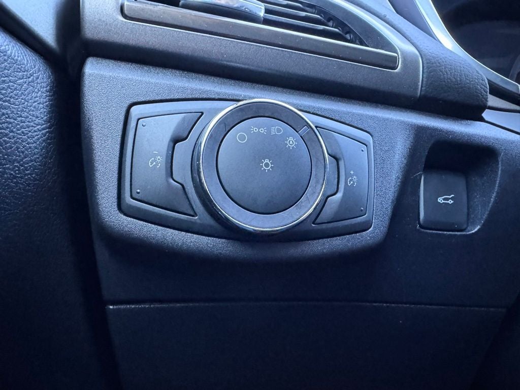 2020 Ford Fusion SEL