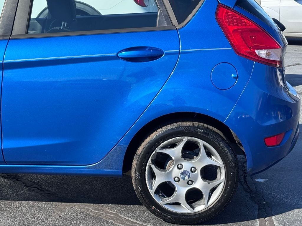 2011 Ford Fiesta SES