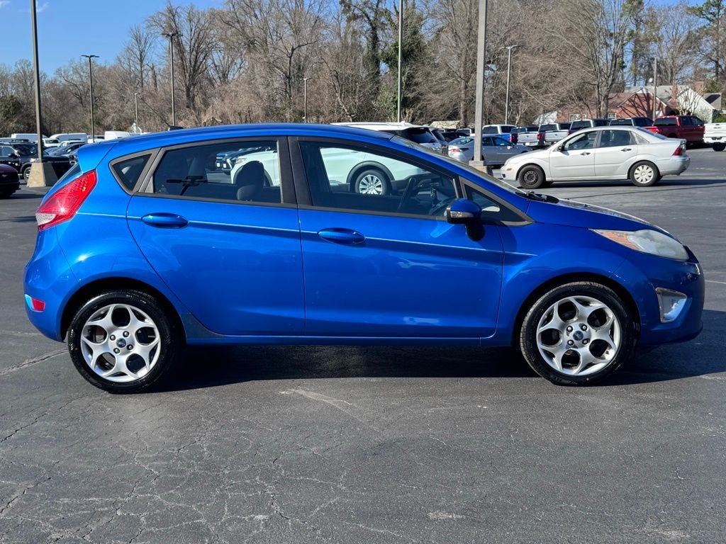 2011 Ford Fiesta SES