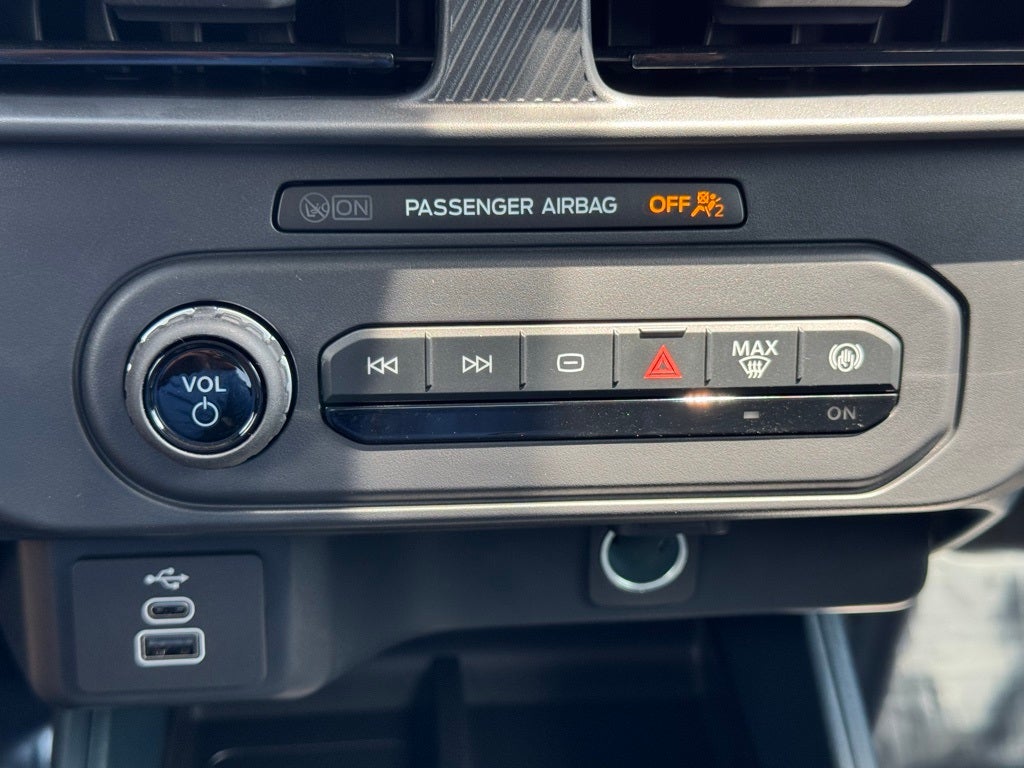 2025 Ford Maverick XL