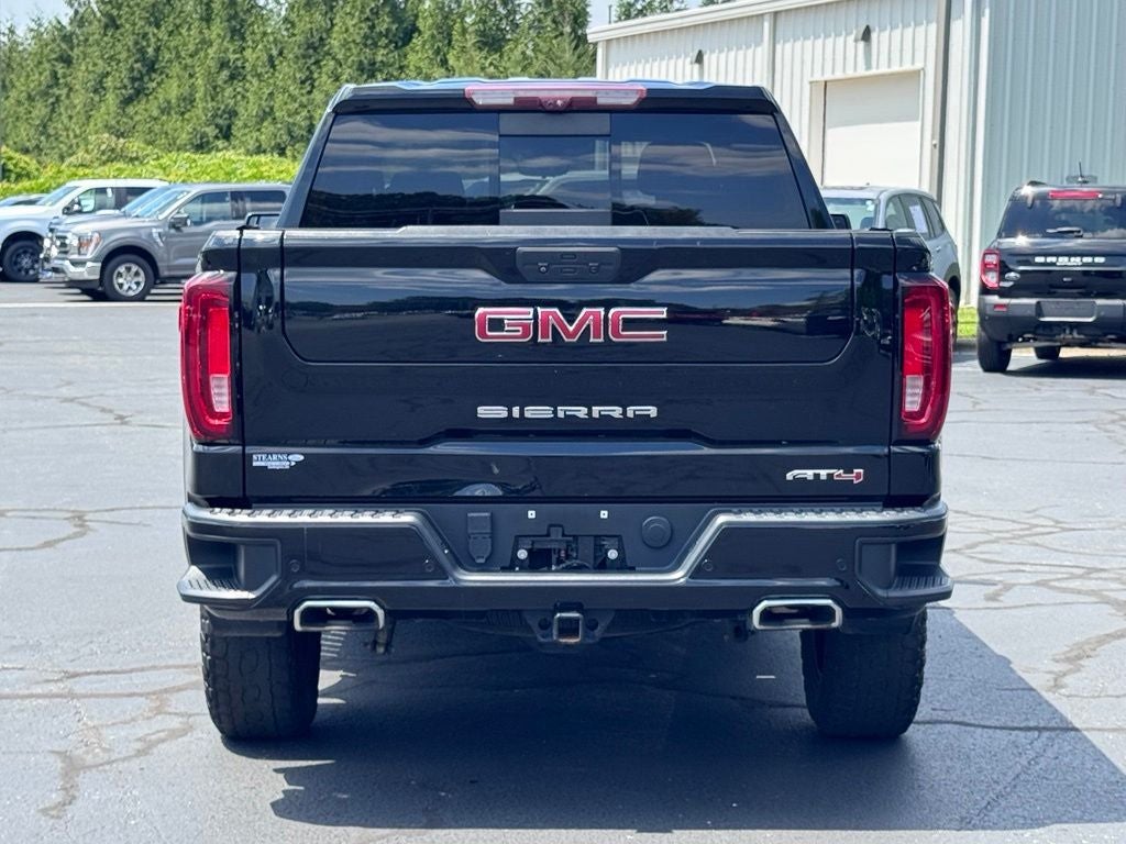 2022 GMC Sierra 1500 Limited AT4
