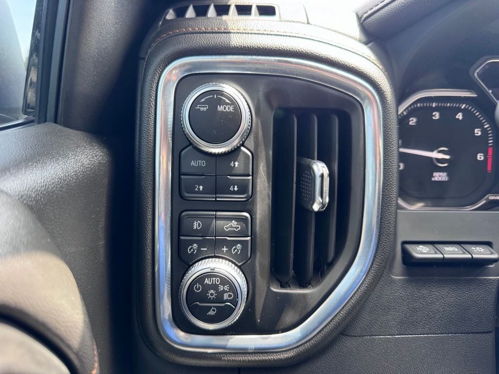 2022 GMC Sierra 1500 Limited AT4